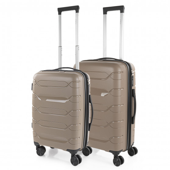 Medium luggage Moscow rigid/soft with capacity of 58 L