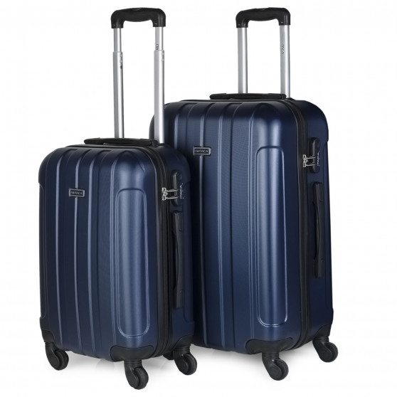 Havel rigid medium suitcases with a capacity of 58 L