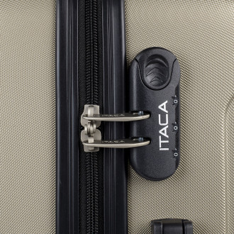 Havel rigid medium suitcases with a capacity of 91 L