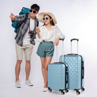 Medium Diamond rigid suitcases with L capacity