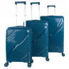 Medium rigid/soft suitcases with a capacity of L