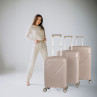 Medium rigid/soft suitcases with a capacity of L